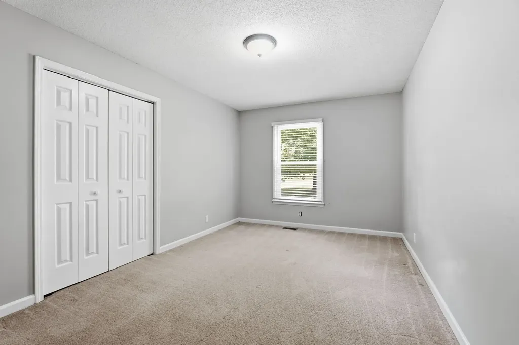 562 Sharondale Drive Murfreesboro TN 37129