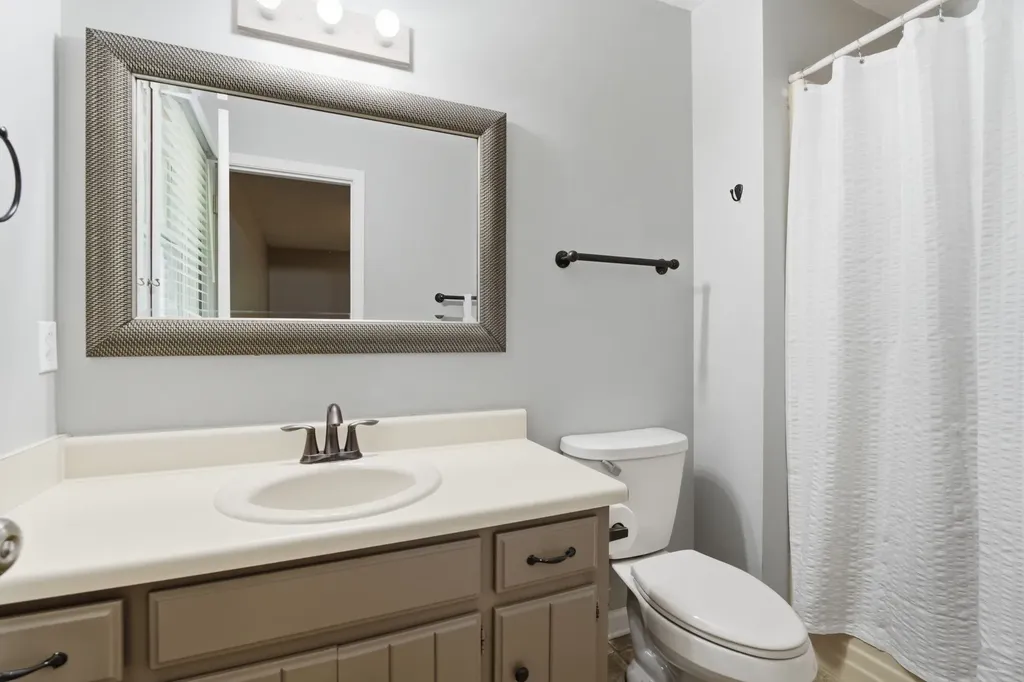 562 Sharondale Drive Murfreesboro TN 37129