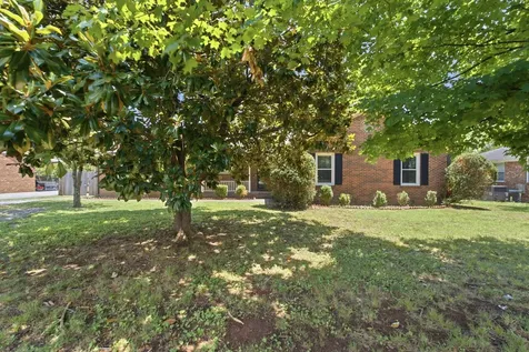 562 Sharondale Drive Murfreesboro TN 37129
