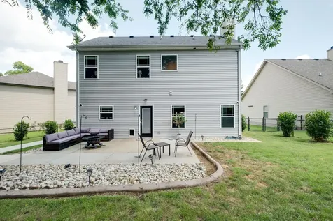 1065 Lindyn Lee Way Gallatin TN 37066