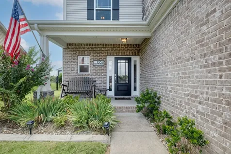 1065 Lindyn Lee Way Gallatin TN 37066