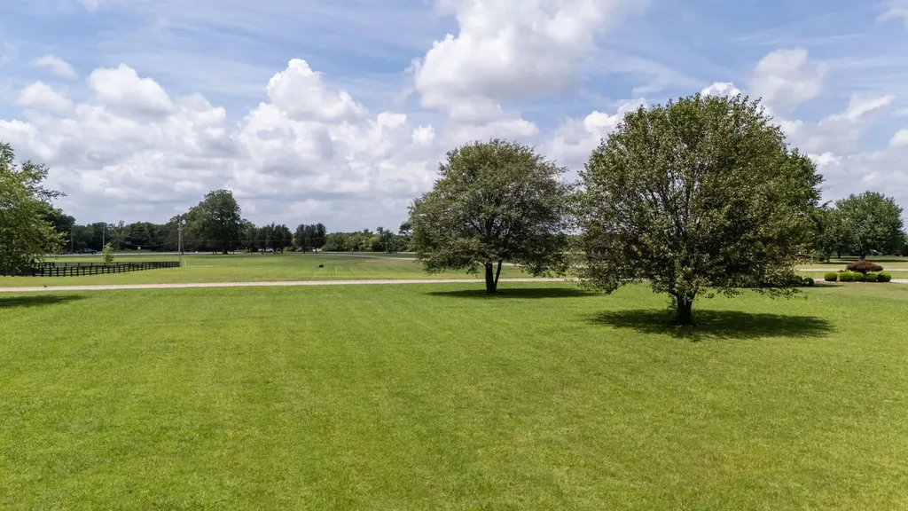 107 Forrest Court Shelbyville TN 37160