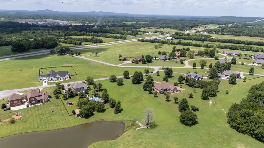 107 Forrest Court Shelbyville TN 37160