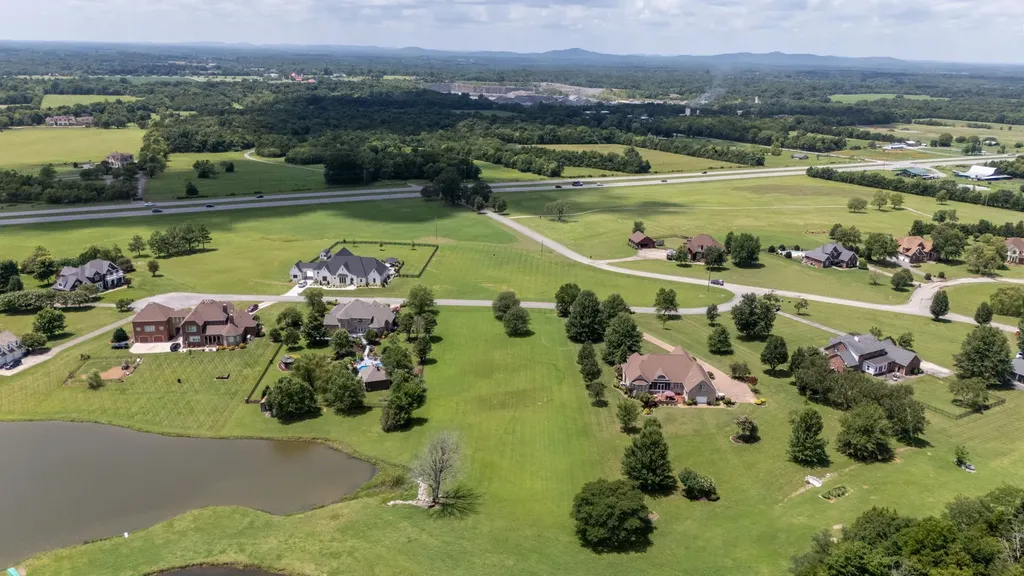 107 Forrest Court Shelbyville TN 37160