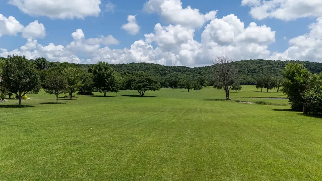 107 Forrest Court Shelbyville TN 37160