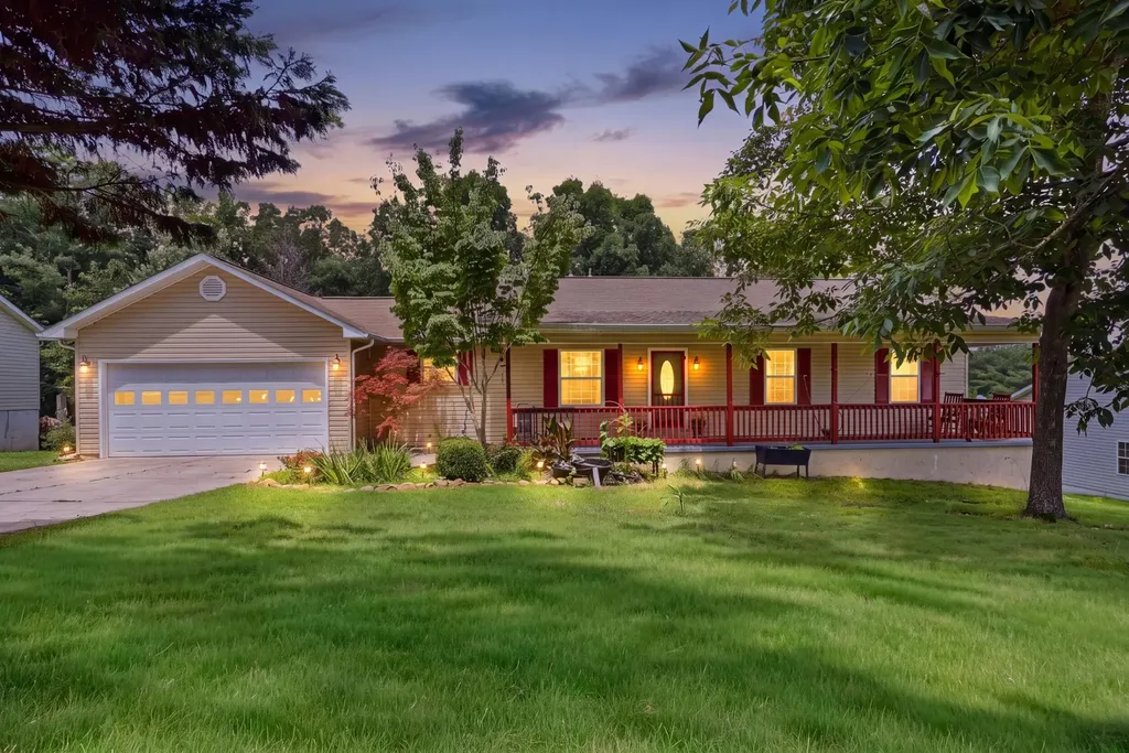 160 Pine Ridge Drive Dayton TN 37321
