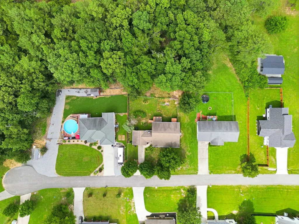 160 Pine Ridge Drive Dayton TN 37321