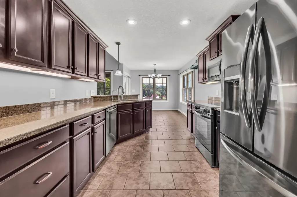 1453 Rustys Lane Clarksville TN 37042