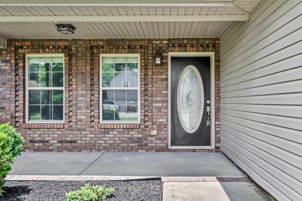 1453 Rustys Lane Clarksville TN 37042