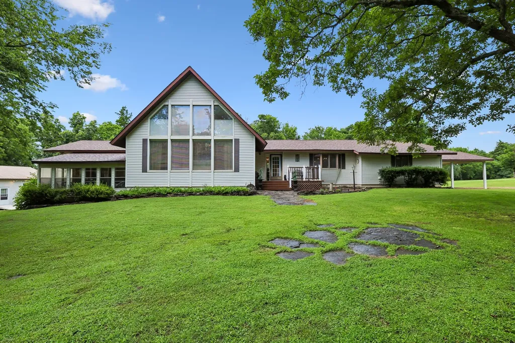 11627 Bell Buckle Road Bell Buckle TN 37020