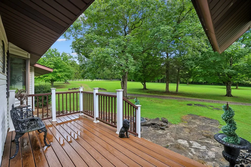 11627 Bell Buckle Road Bell Buckle TN 37020