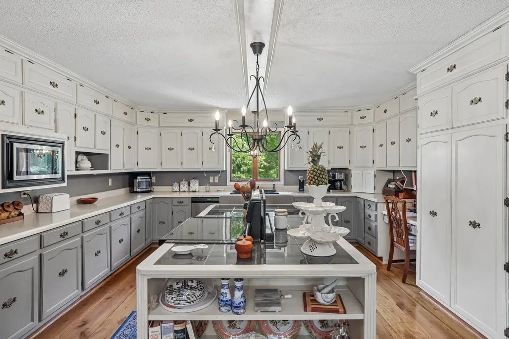 11627 Bell Buckle Road Bell Buckle TN 37020