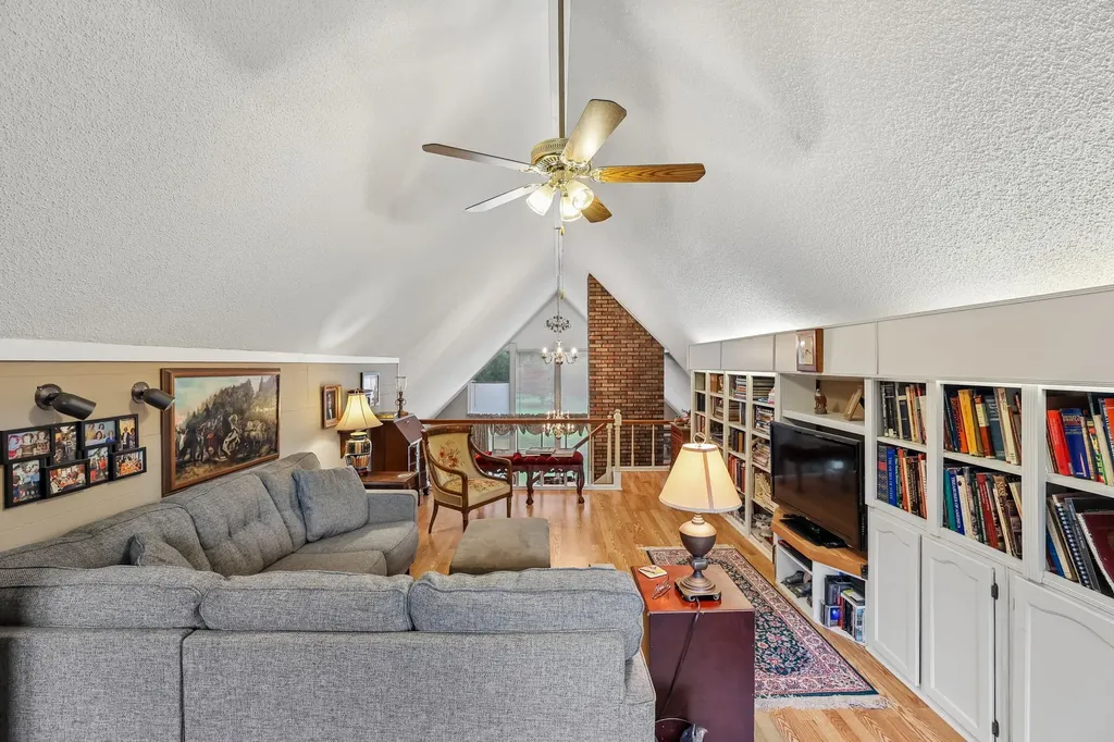 11627 Bell Buckle Road Bell Buckle TN 37020