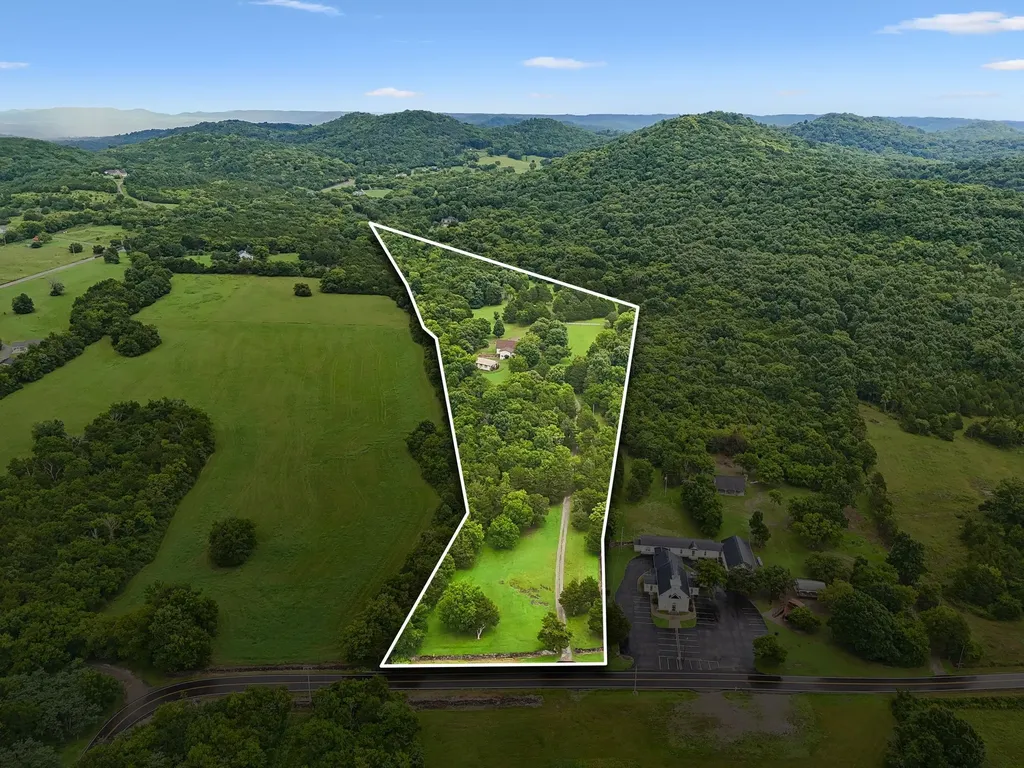11627 Bell Buckle Road Bell Buckle TN 37020
