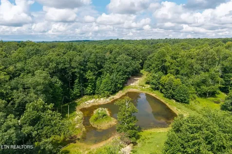 494 Sampson Road Crossville TN 38572