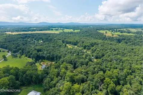 494 Sampson Road Crossville TN 38572