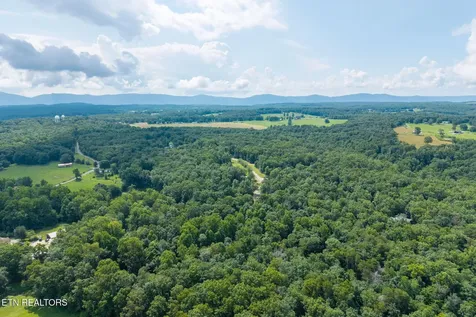 494 Sampson Road Crossville TN 38572