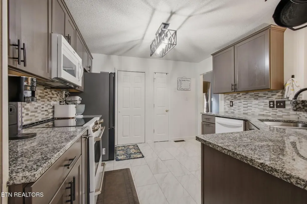 6504 Ridge Run Drive Knoxville TN 37921
