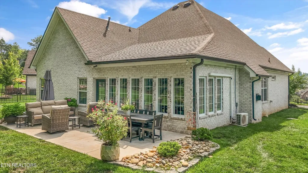 9335 Paradise Valley Lane Knoxville TN 37922