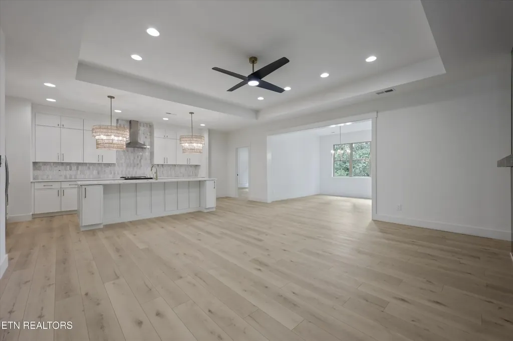 239 Ootsima Way Loudon TN 37774