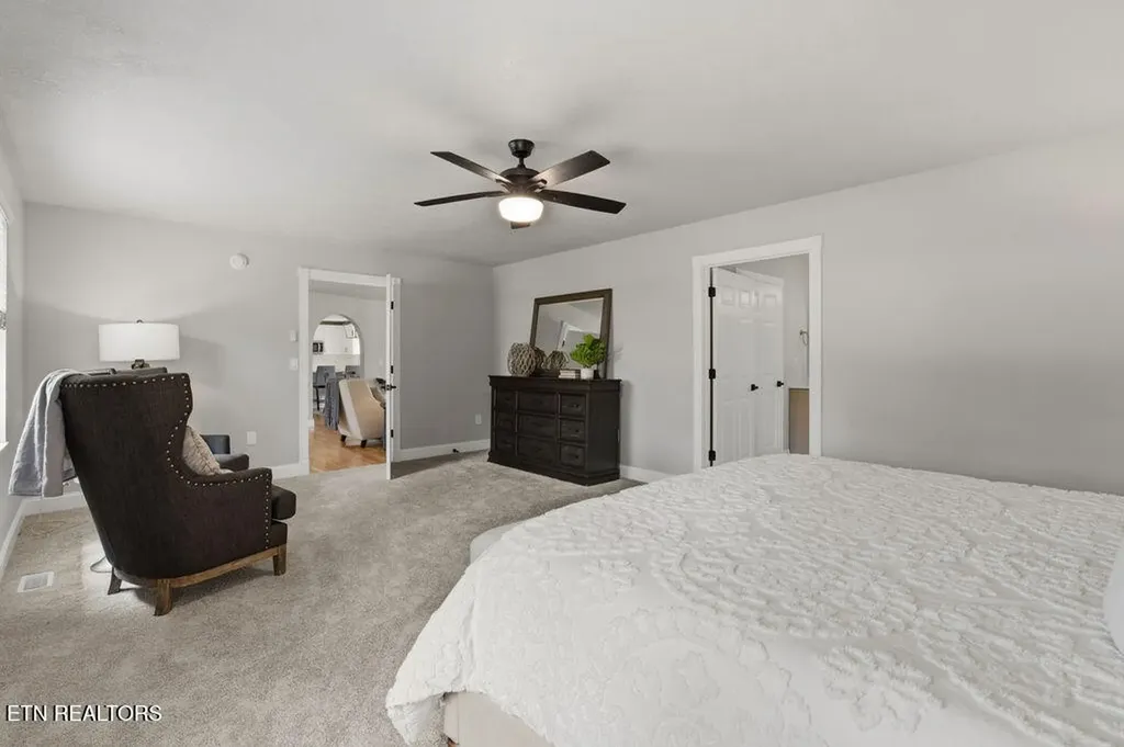 12801 Peach View Drive Knoxville TN 37922