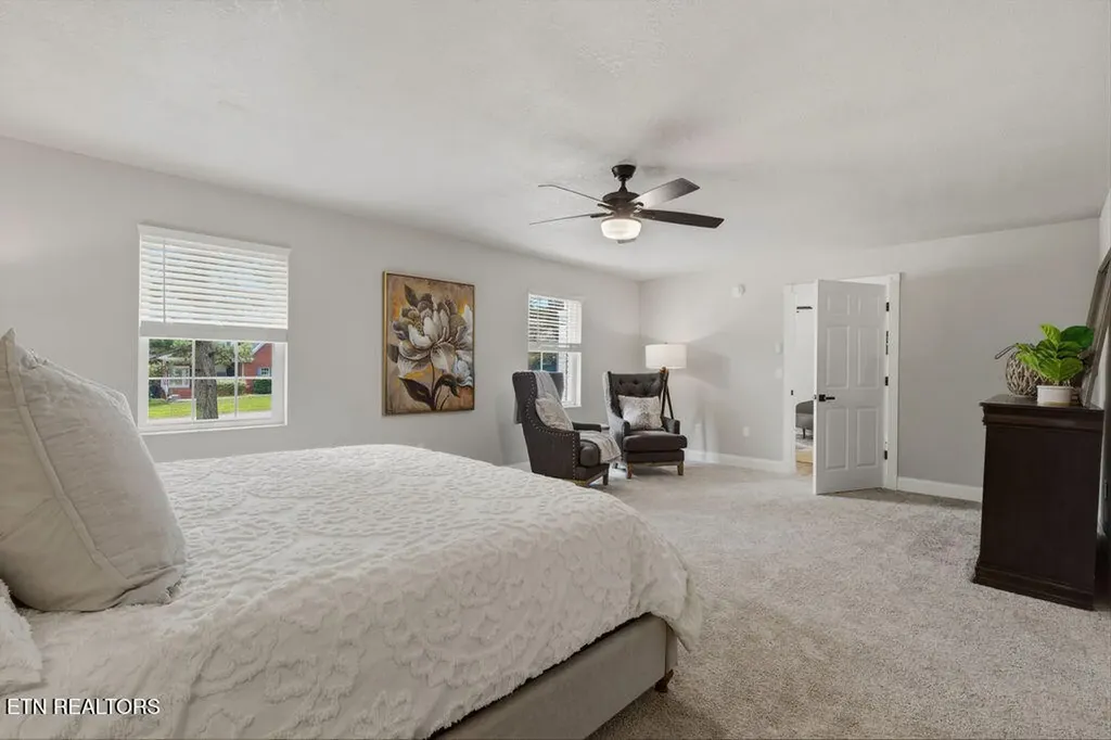 12801 Peach View Drive Knoxville TN 37922