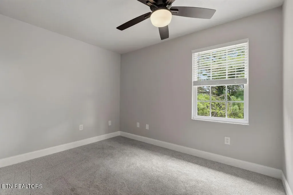 12801 Peach View Drive Knoxville TN 37922