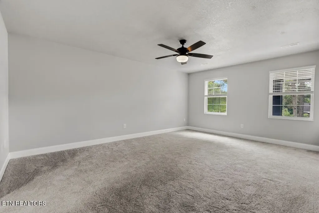 12801 Peach View Drive Knoxville TN 37922