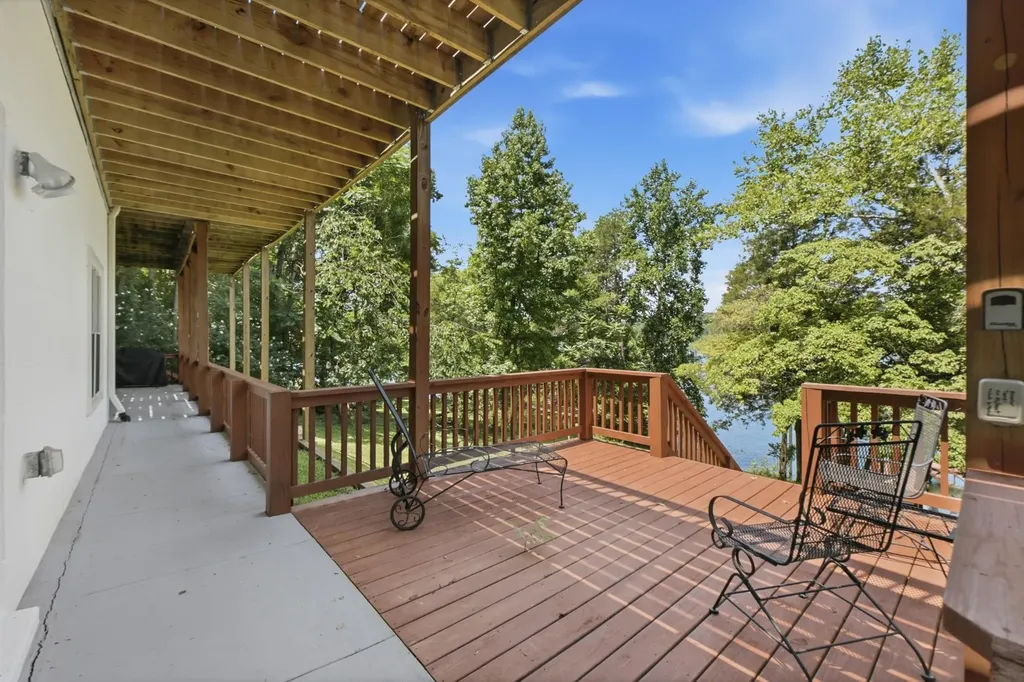 1114 Buzzard Roost Road Spring City TN 37381