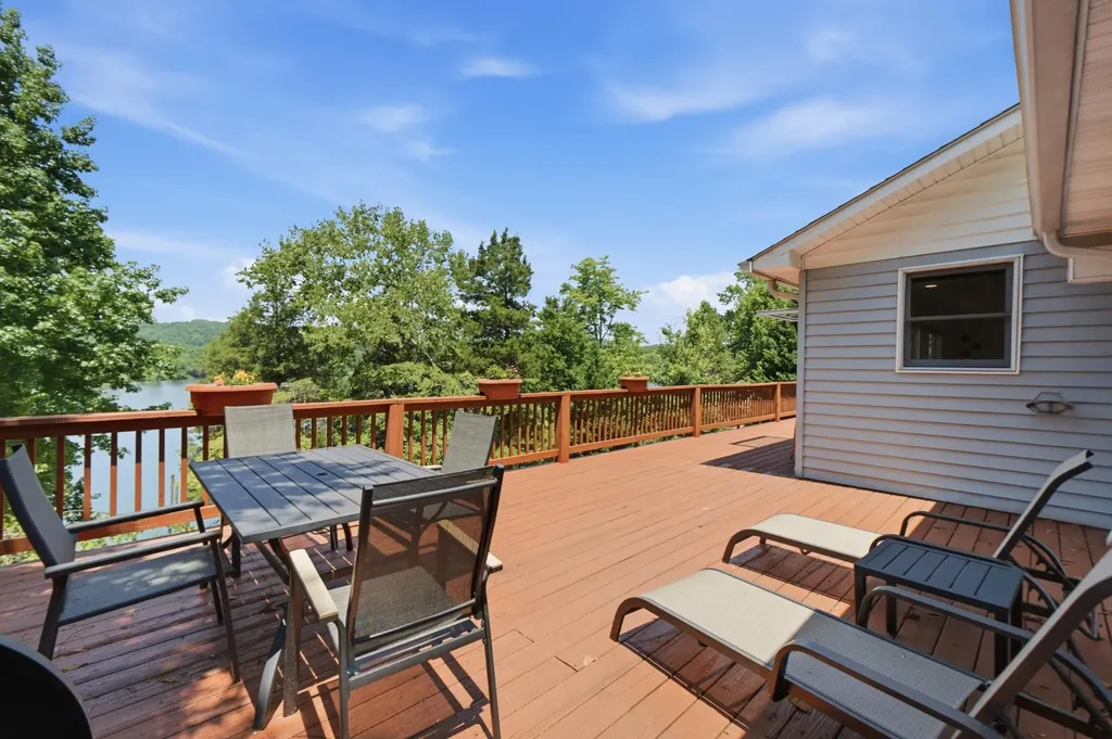 1114 Buzzard Roost Road Spring City TN 37381