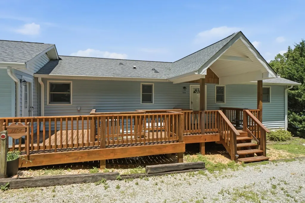 1114 Buzzard Roost Road Spring City TN 37381