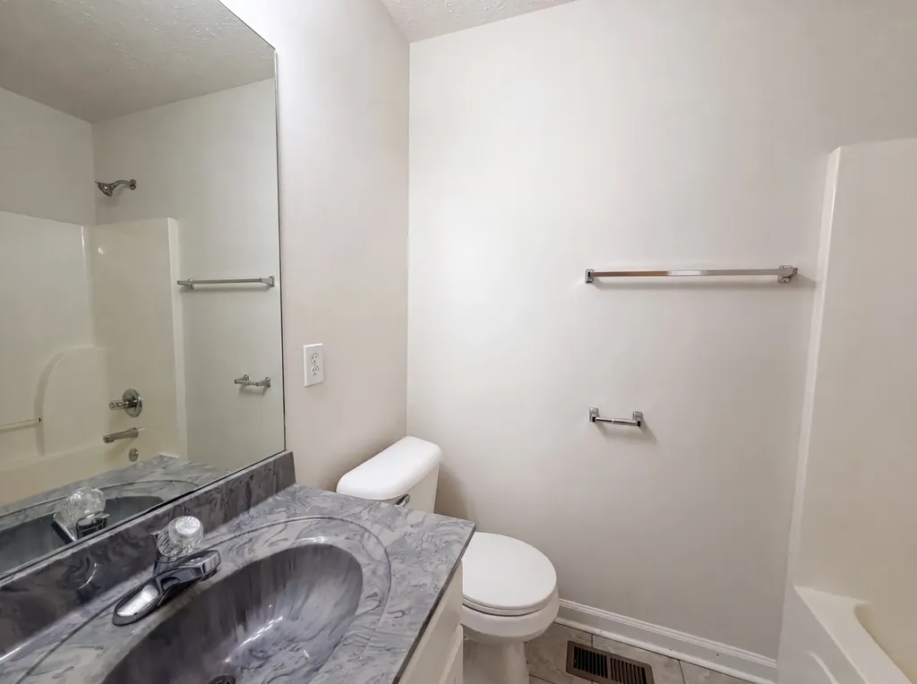 807 W Thompson Lane Murfreesboro TN 37129