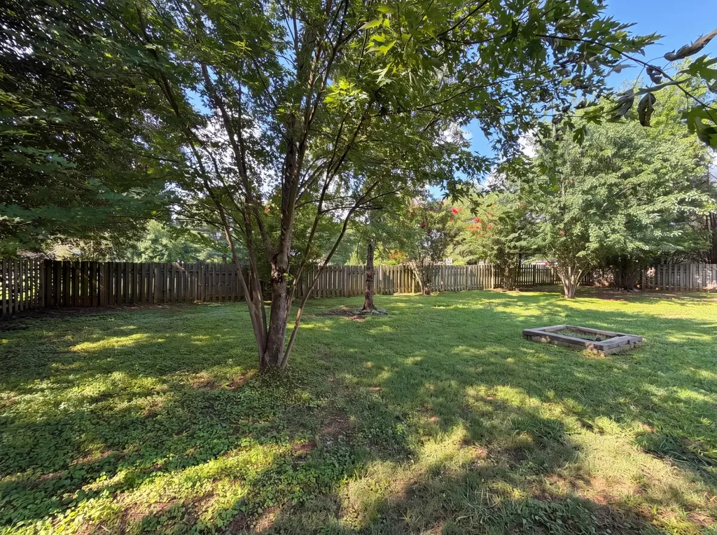 807 W Thompson Lane Murfreesboro TN 37129
