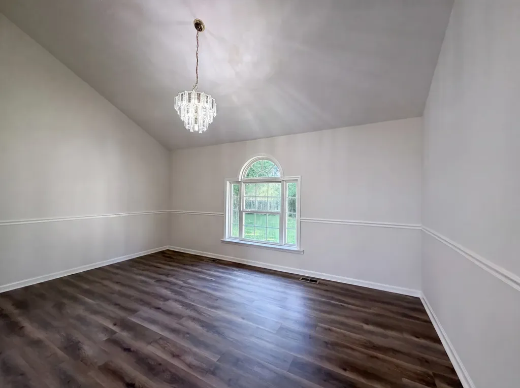 807 W Thompson Lane Murfreesboro TN 37129