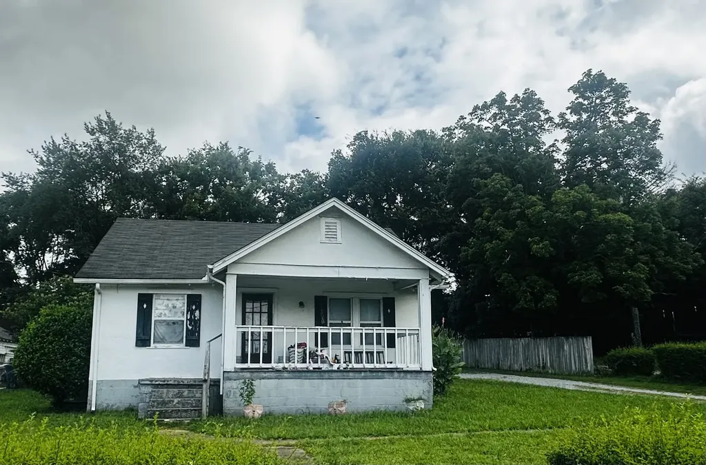 141 Butler Street Shelbyville TN 37160