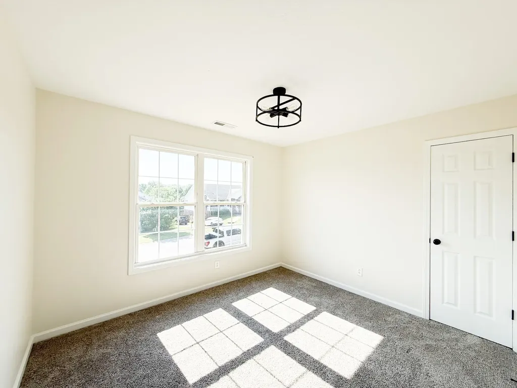 670 Superior Lane Clarksville TN 37043