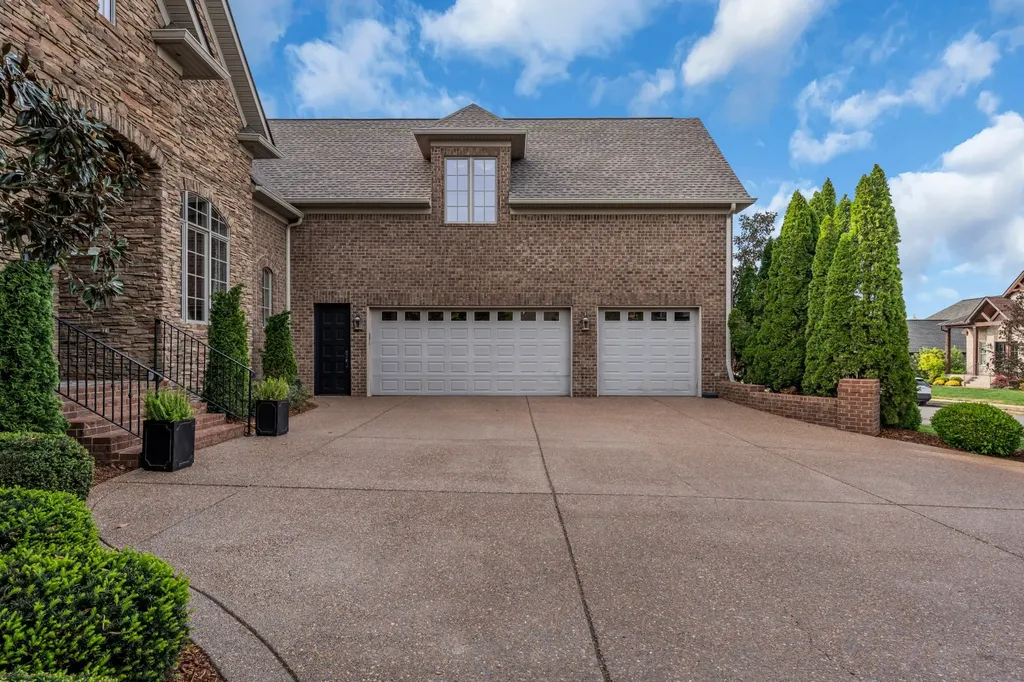 1055 Litchfield Place Gallatin TN 37066