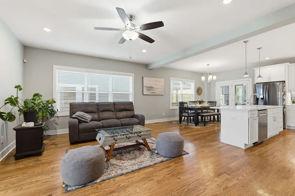 3813 Dr Walter S Davis Boulevard Nashville TN 37209
