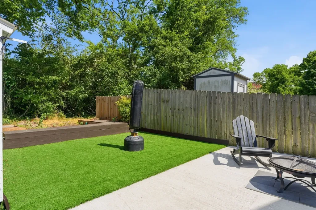 3813 Dr Walter S Davis Boulevard Nashville TN 37209