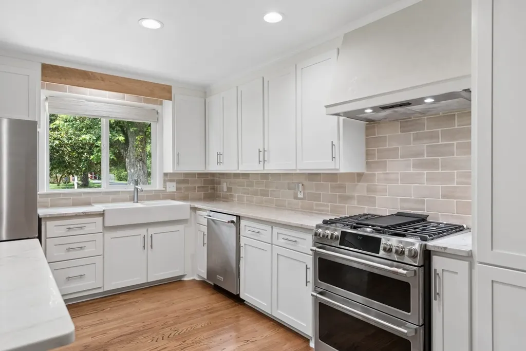 5004 Danby Drive Nashville TN 37211