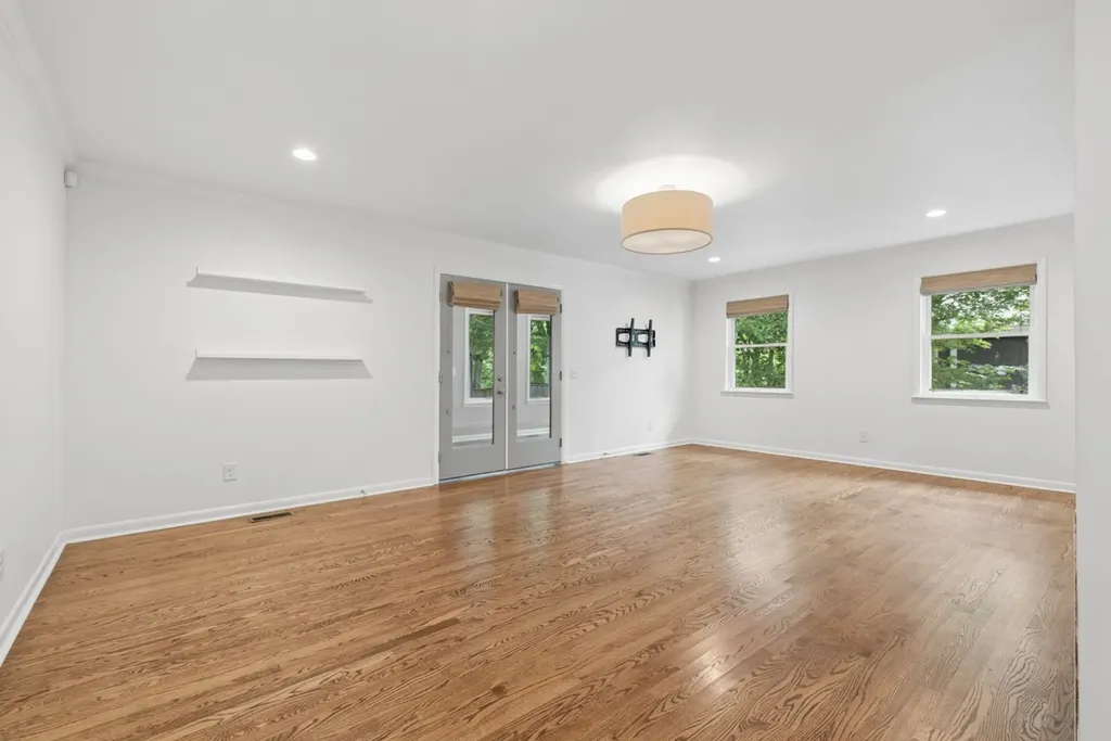 5004 Danby Drive Nashville TN 37211