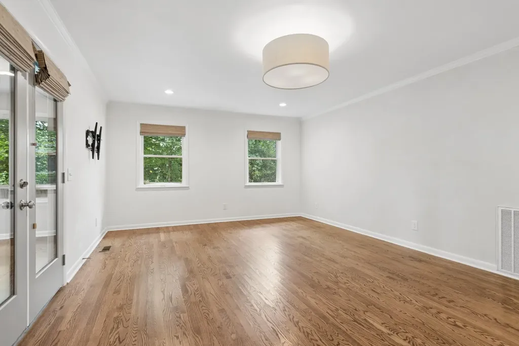 5004 Danby Drive Nashville TN 37211