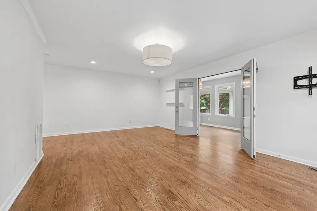 5004 Danby Drive Nashville TN 37211