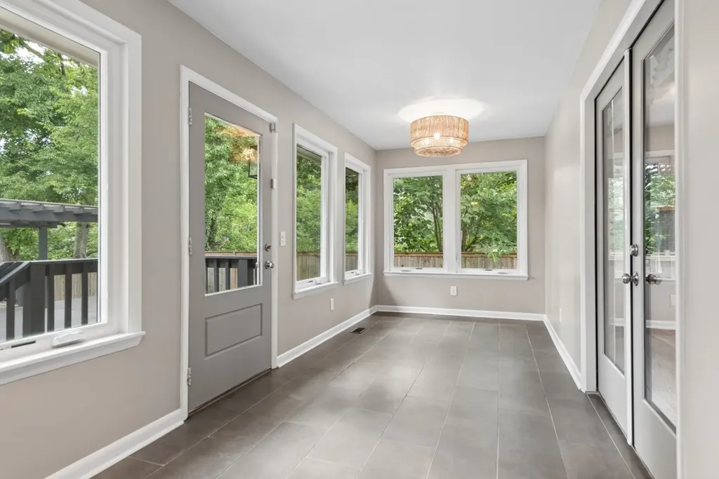 5004 Danby Drive Nashville TN 37211