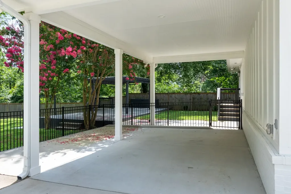 5004 Danby Drive Nashville TN 37211