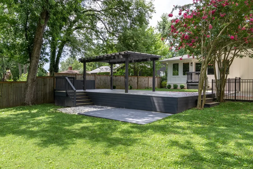 5004 Danby Drive Nashville TN 37211