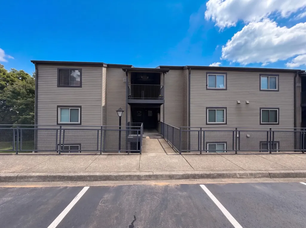 407 Summit Ridge Place Nashville TN 37215