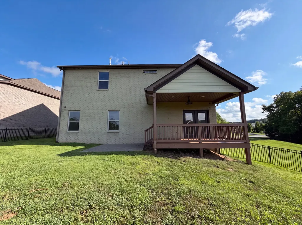137 Ferdinand Drive Gallatin TN 37066
