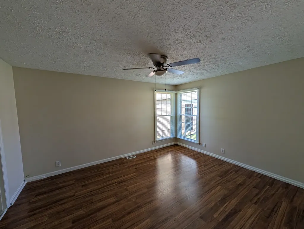 102 Post Oak Road Hendersonville TN 37075