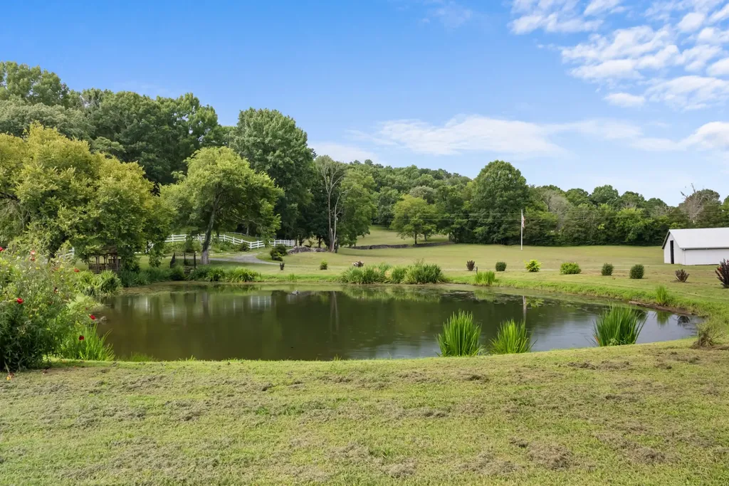 54 Warden Road Fayetteville TN 37334